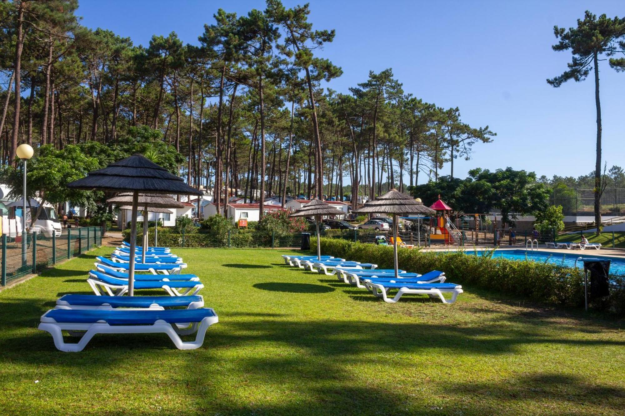 Parque de Campismo Orbitur Valado Nazaré Exterior foto